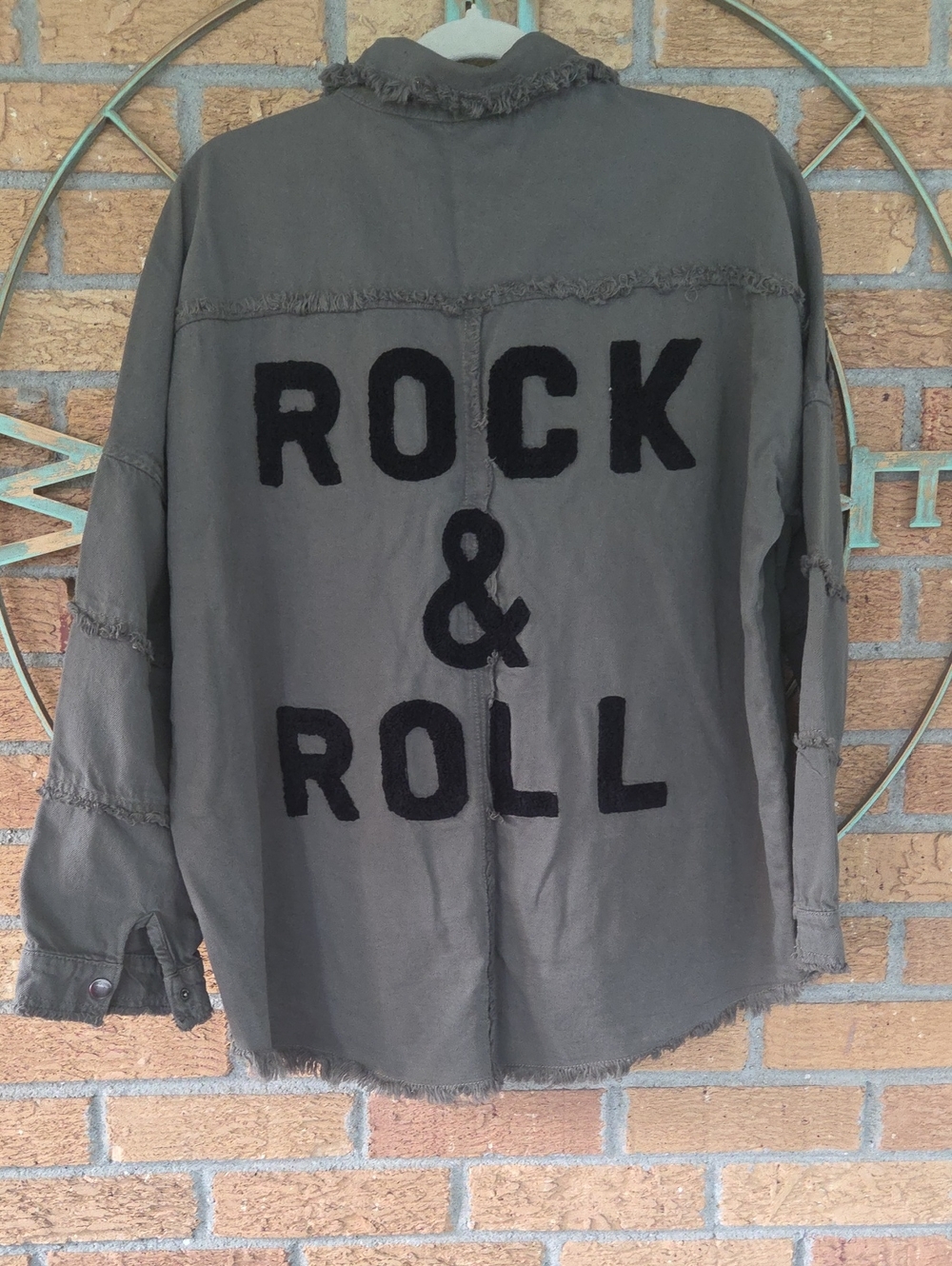 Elan Devan Rock & Roll Distressed Olive Jacket Women's M